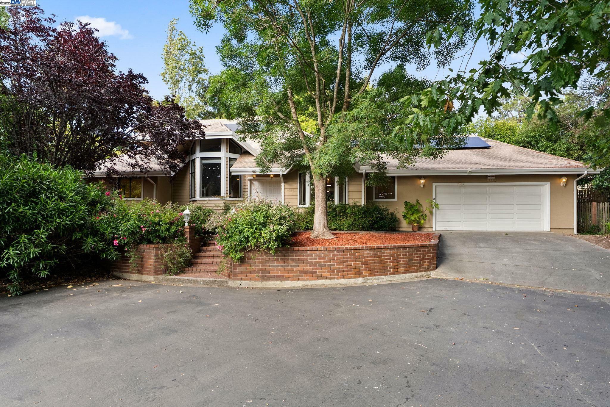 24288 Stacey Ln  Hayward CA 94541 photo