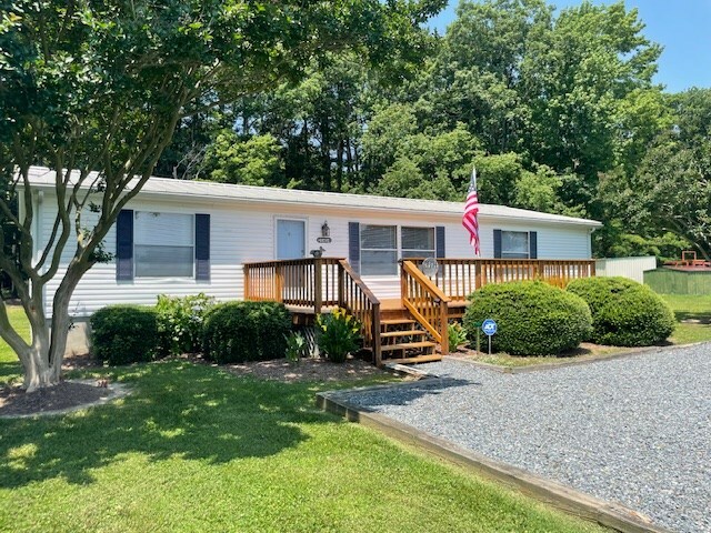 Property Photo: 21434 Adams Road VA 23357