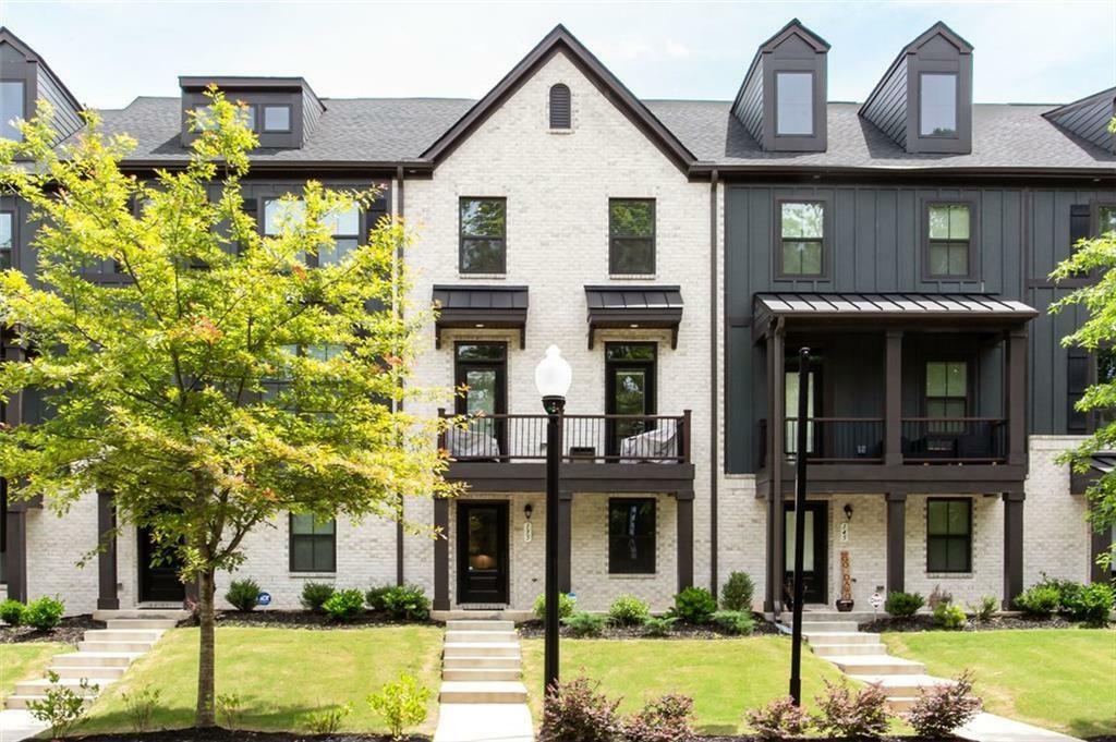 Property Photo: 135 Climbing Ivy Circle GA 30214