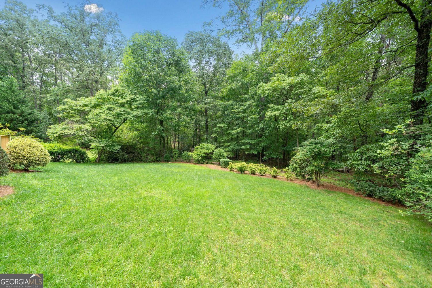 Property Photo: 2140 Old Orchard Lane Lane GA 30114