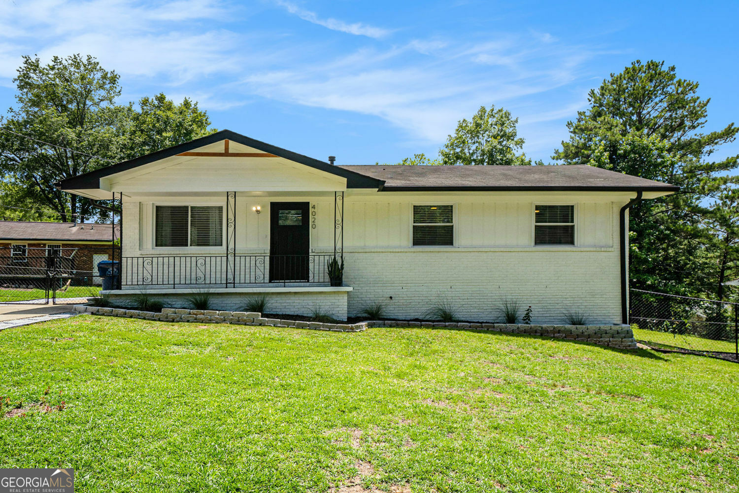 Property Photo: 4020 Ester Drive SW GA 30331