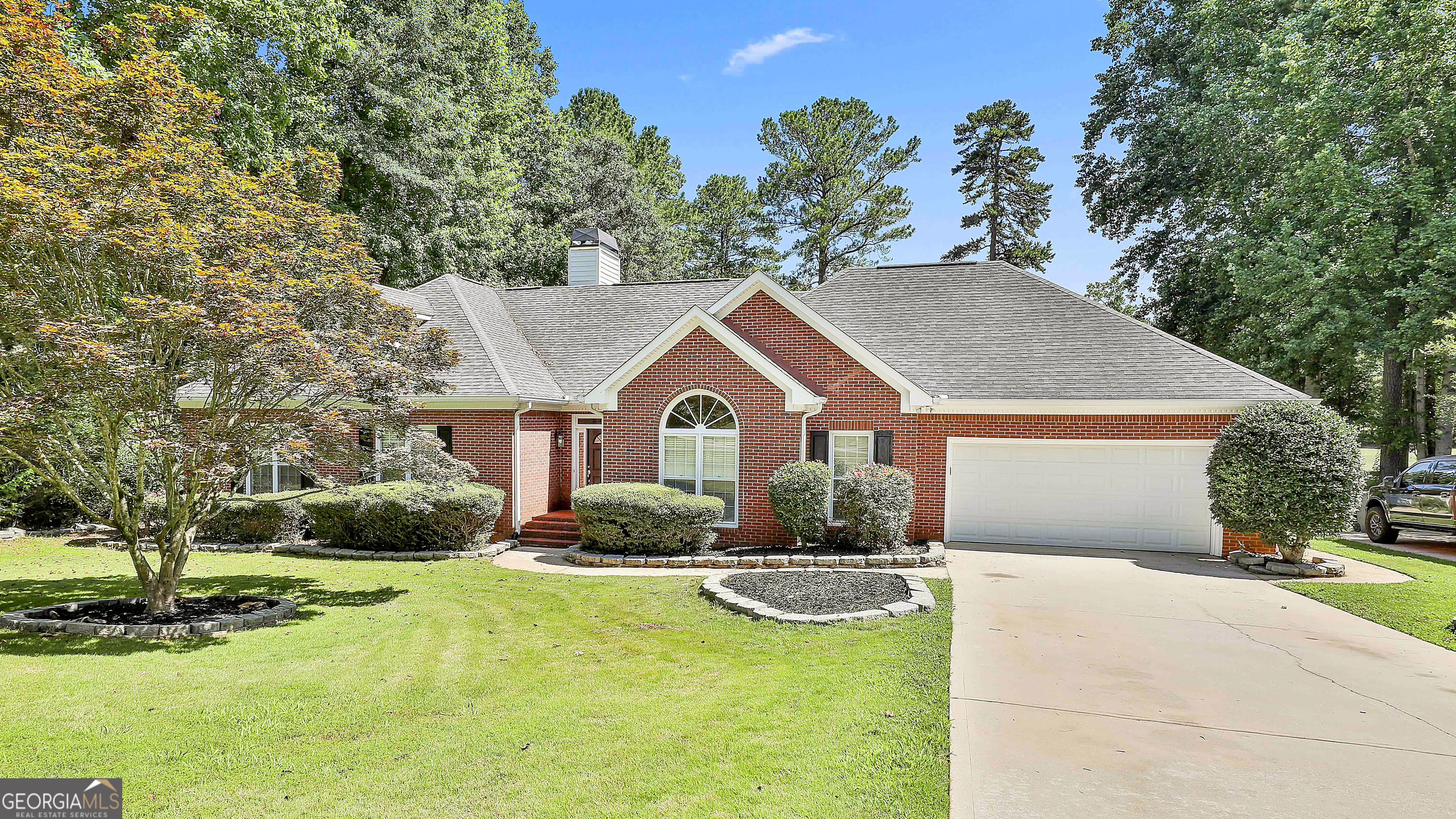 63 Clubview Drive  Newnan GA 30265 photo