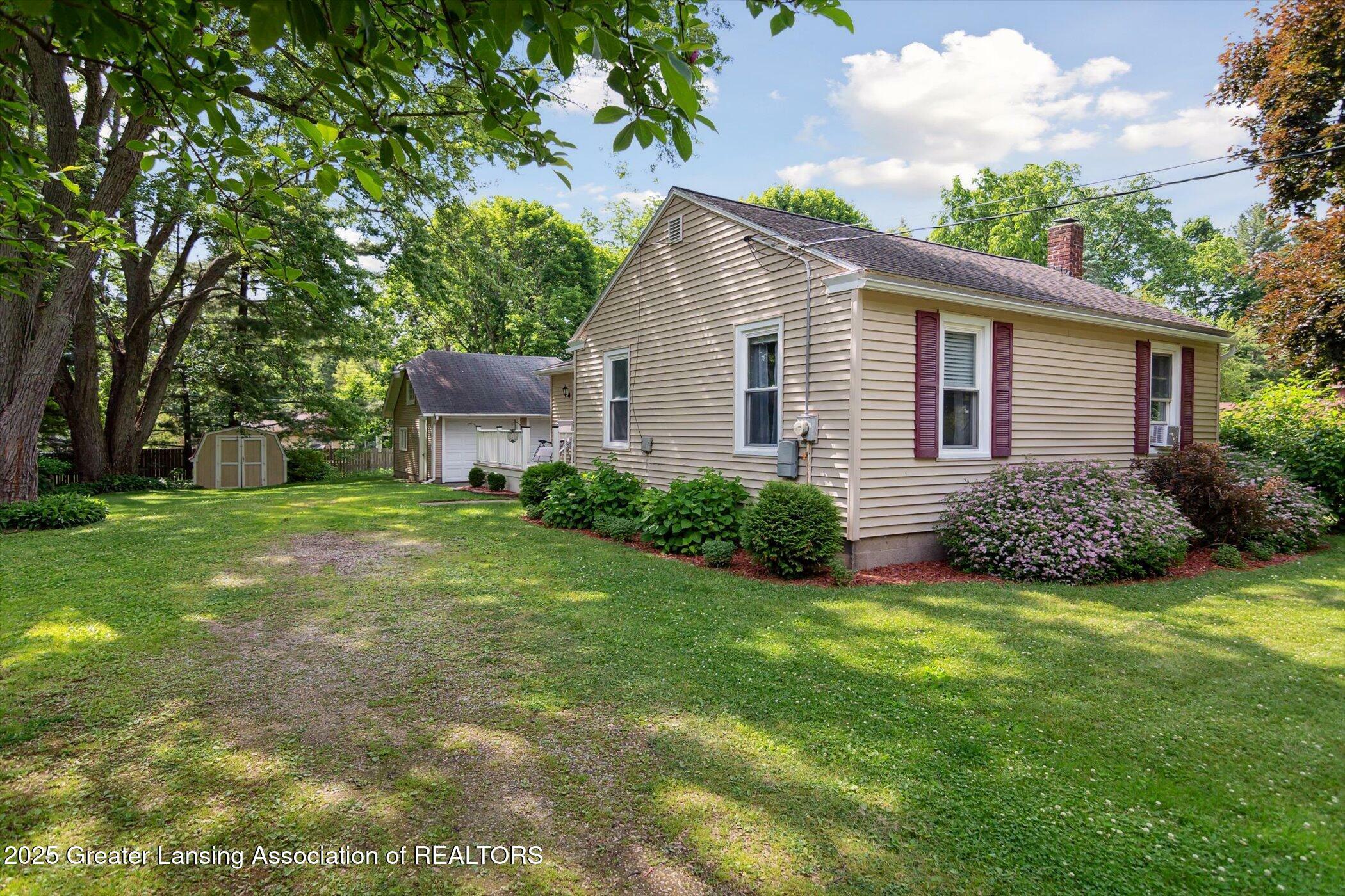 Property Photo: 6244 Daft Street MI 48911