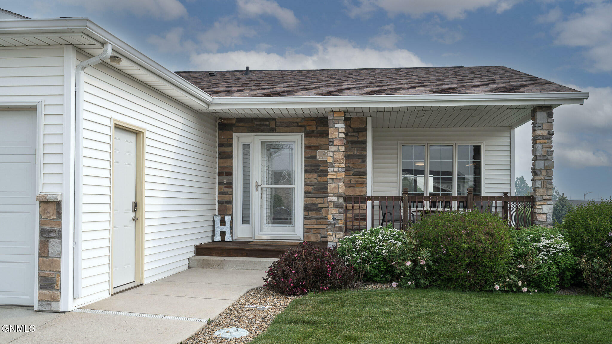 Property Photo: 4506 Chamberlain Drive ND 58503
