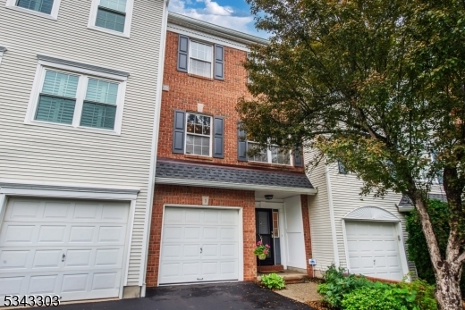 Property Photo: 3 Knox Ct NJ 07920