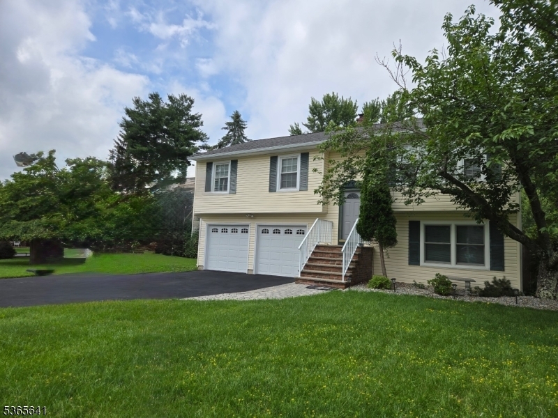Property Photo: 9 Village Ct NJ 08822