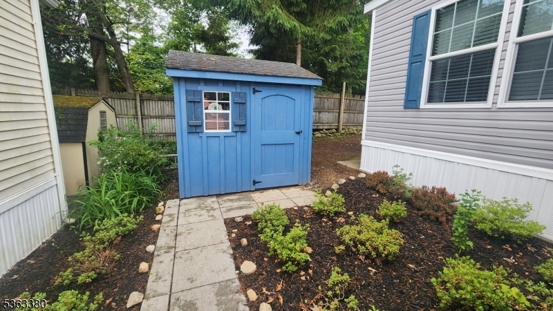 Property Photo:  7 Makepeace Dr 7  NJ 07438 