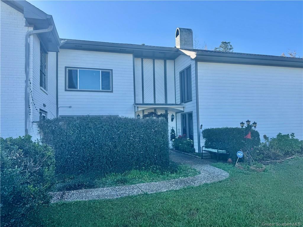 Property Photo: 141 W Park Manor Drive LA 70611