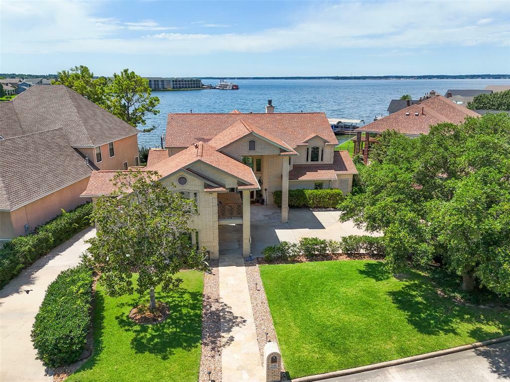 Property Photo: 7159 Kingston Cove Lane TX 77318