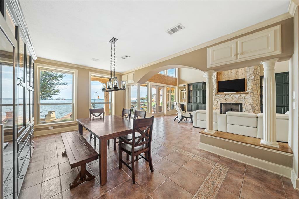 Property Photo: 7159 Kingston Cove Lane TX 77318