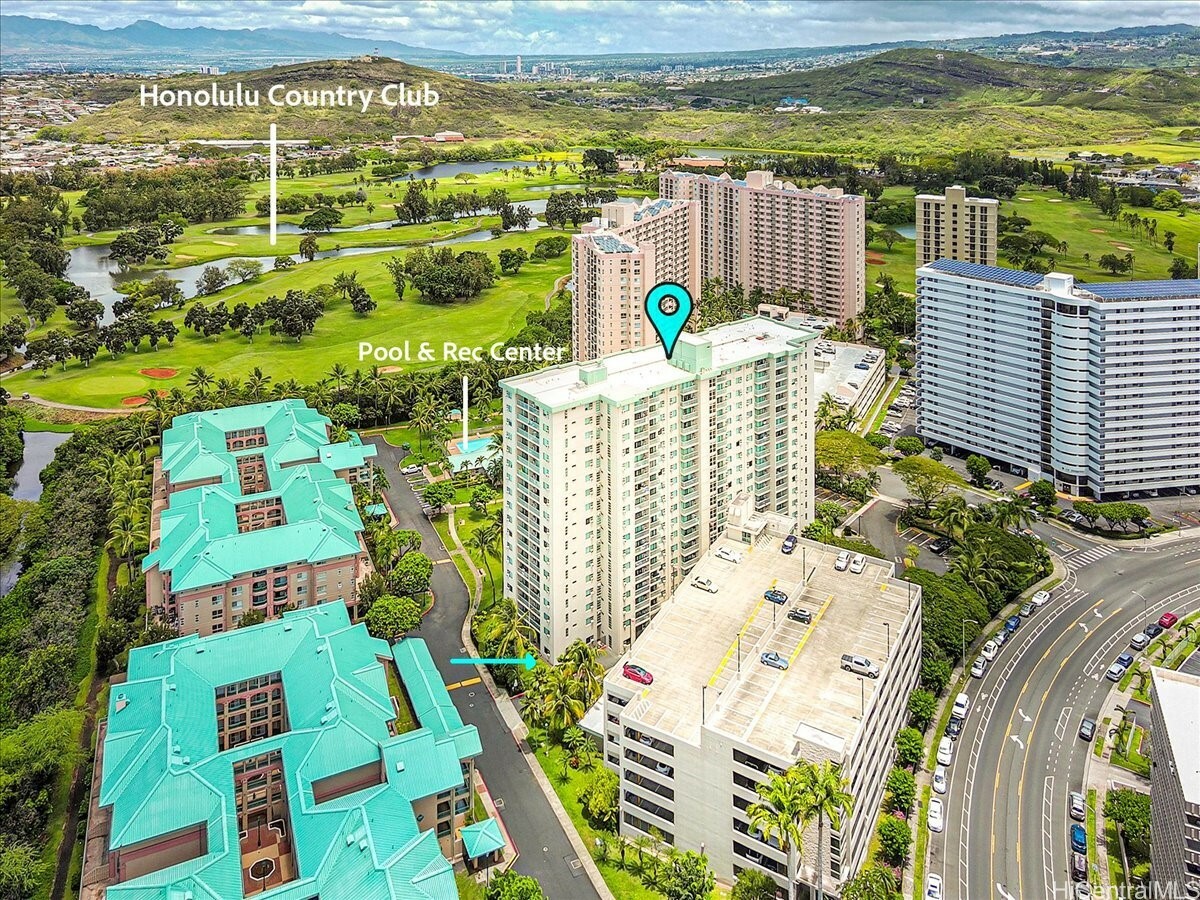 Property Photo:  3009 Ala Makahala Place 102  HI 96818 