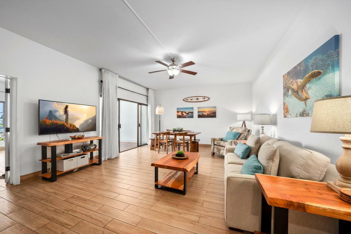 Property Photo: 75-6040 Alii Dr 714 HI 96740