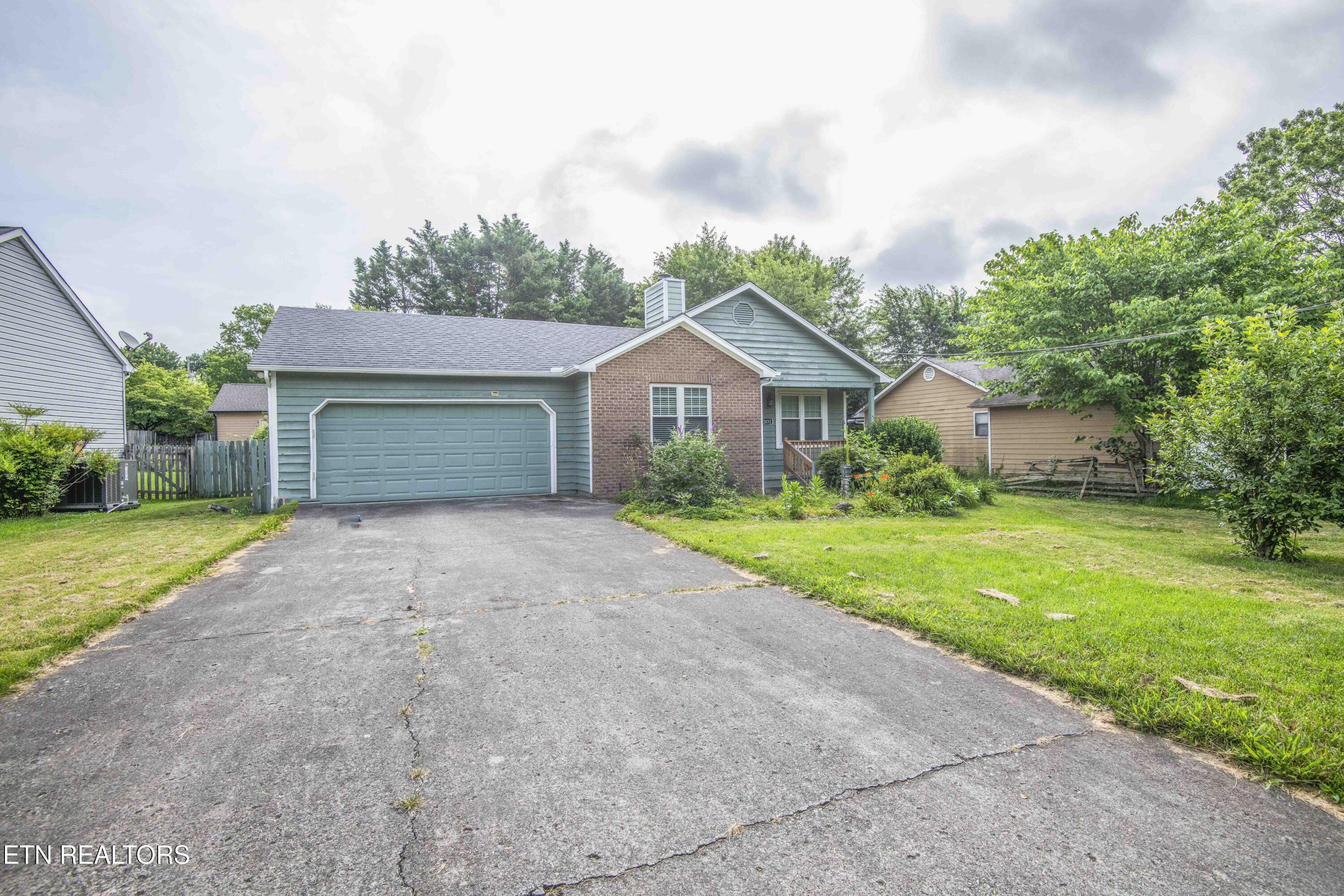 Property Photo: 2032 Merle Lane TN 37931