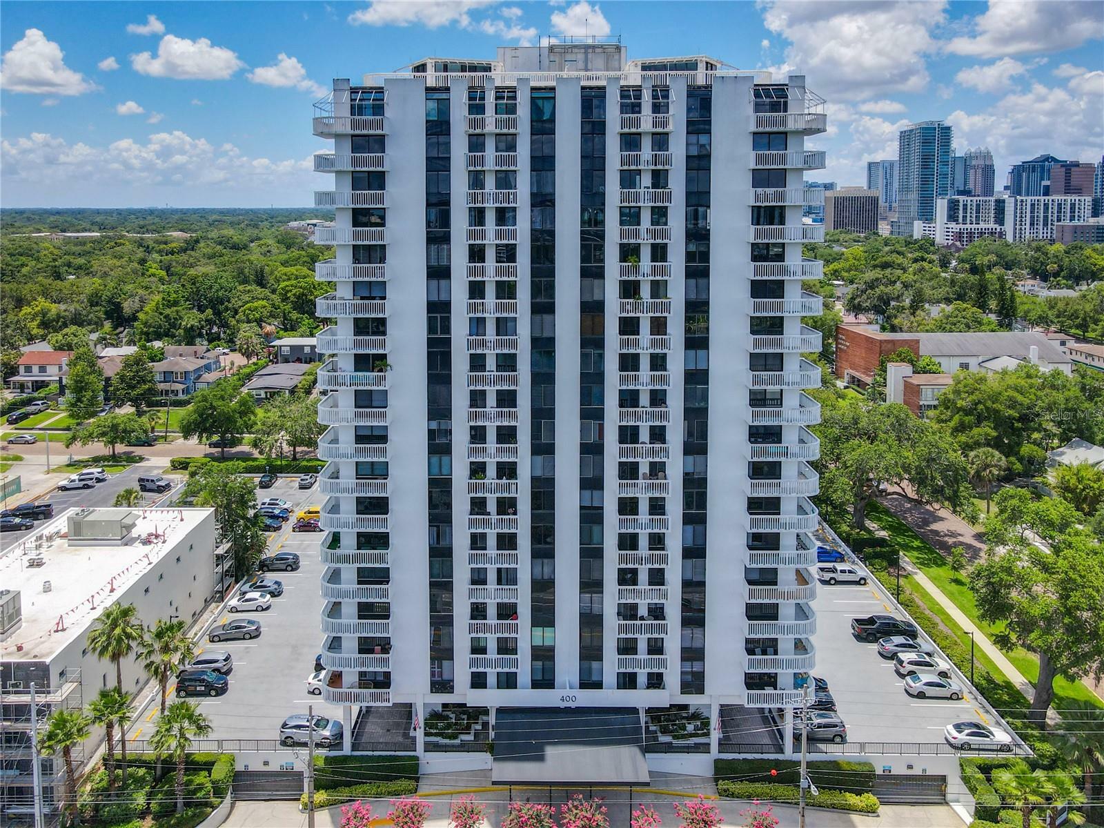 Property Photo: 400 E Colonial Drive 1501 FL 32803