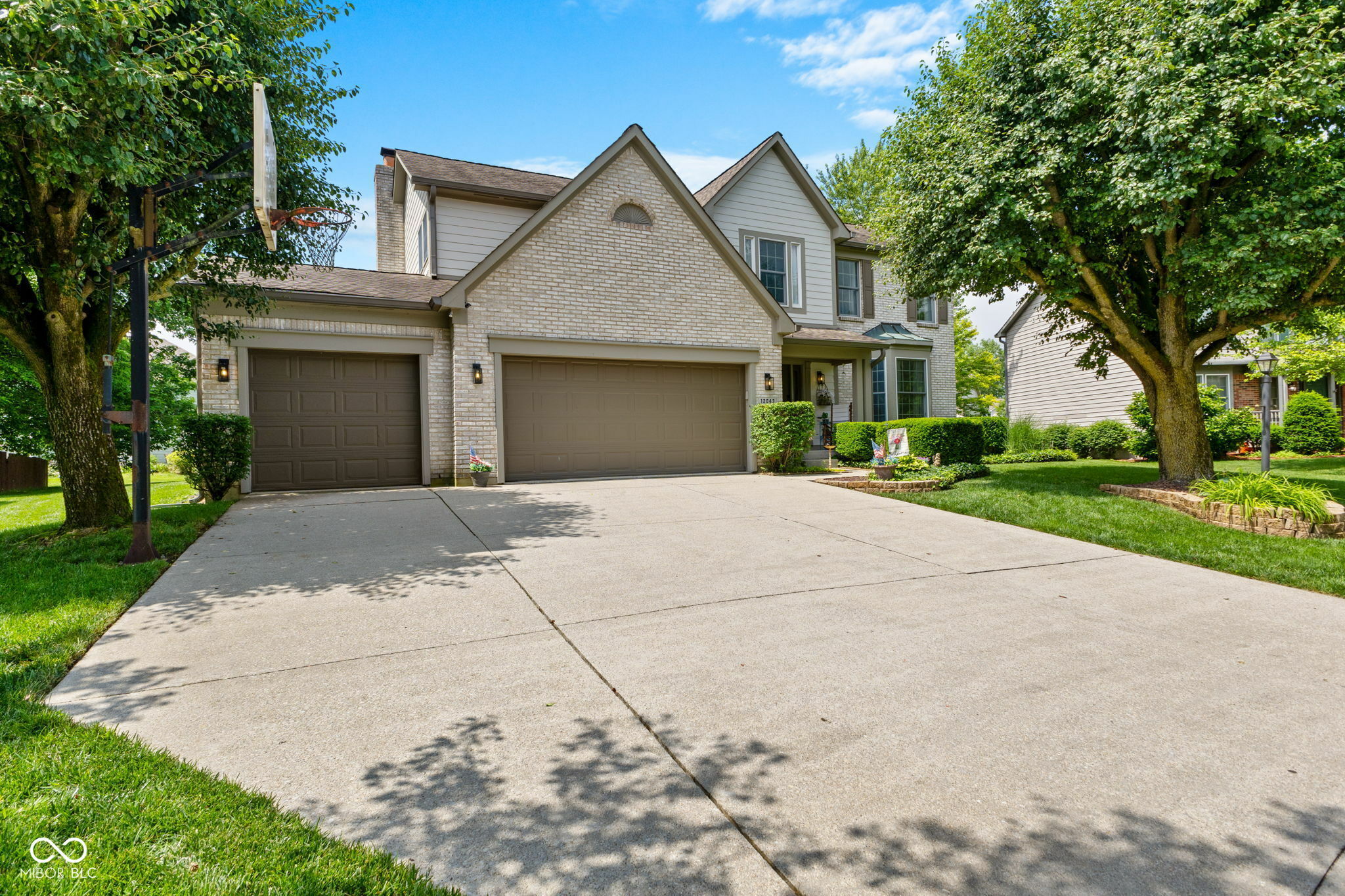 Property Photo:  12043 Searay Drive  IN 46236 