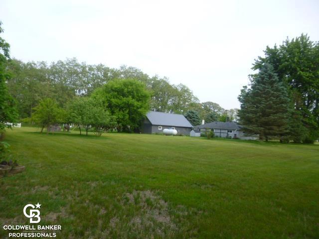 Property Photo: 7672 Kitchen Road MI 48027