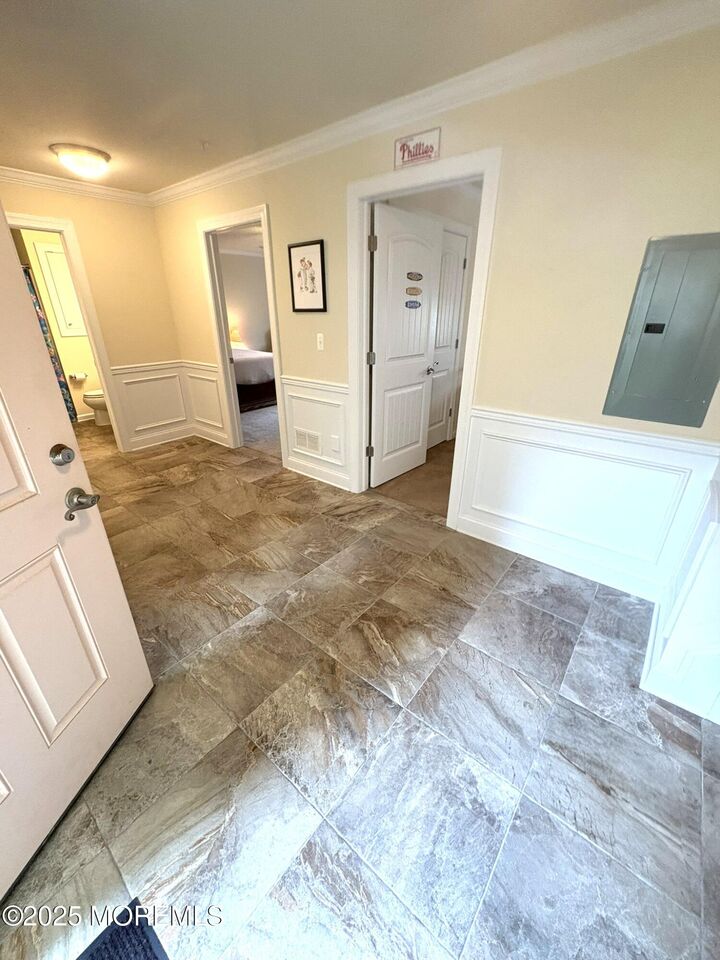 Property Photo:  119 Dupont Avenue 10  NJ 08751