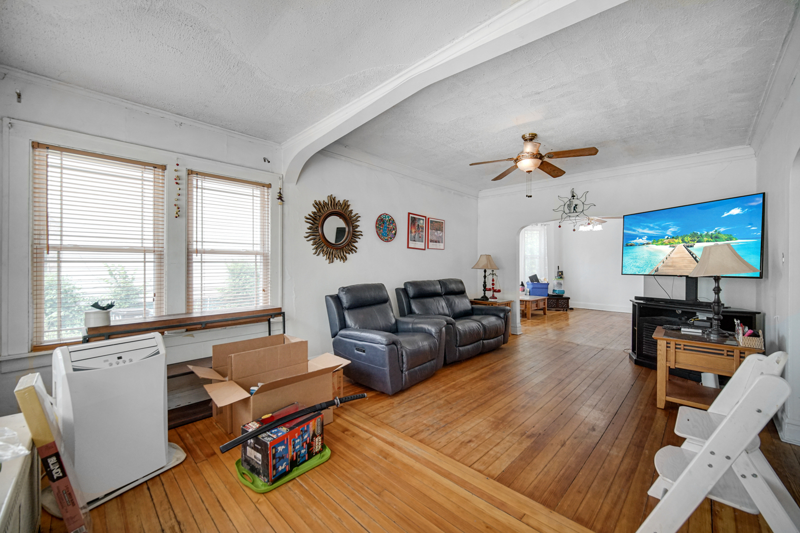 Property Photo:  320 E 138th Street  IL 60827 