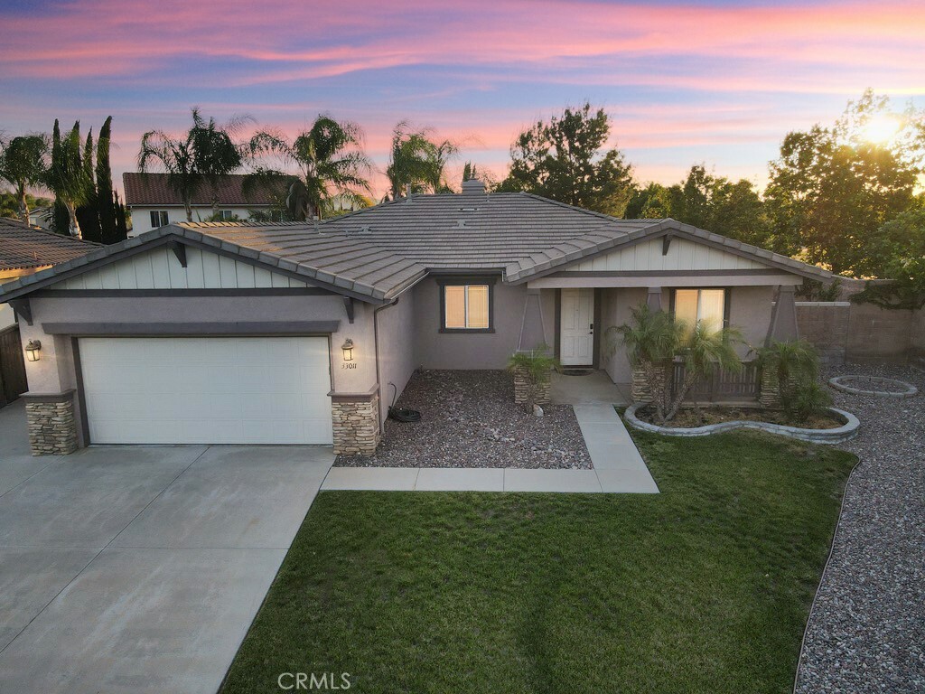 Property Photo:  33011 Breighton Wood Street  CA 92584 