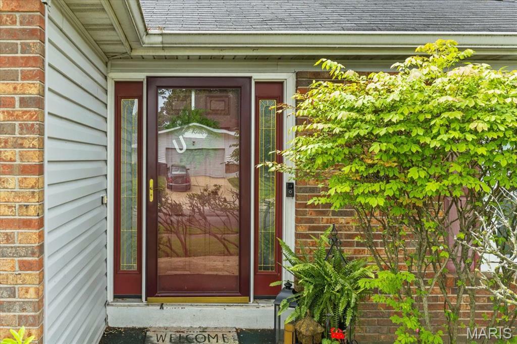 Property Photo: 12155 Kingshead Drive MO 63033