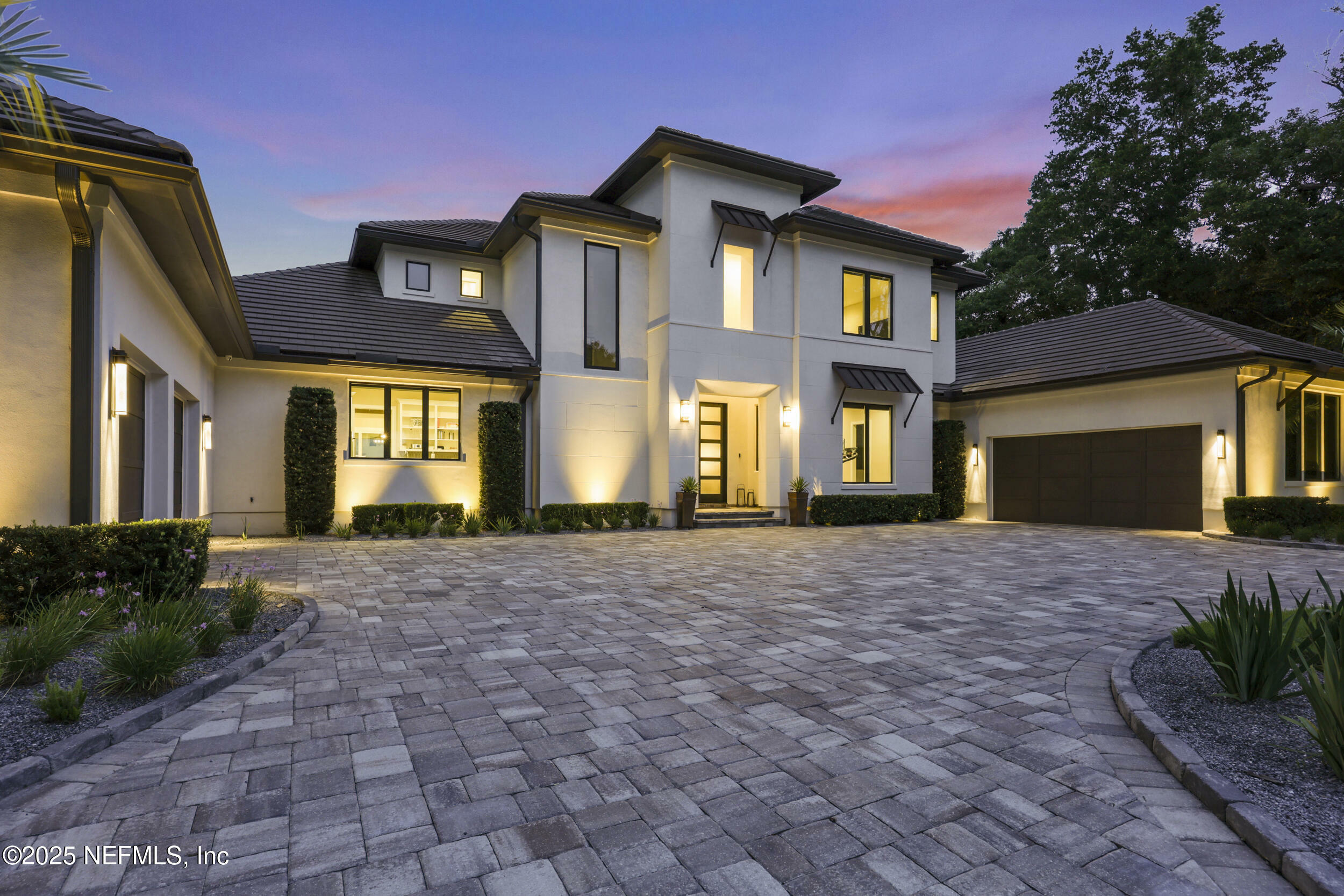 Property Photo: 737 Shipwatch Drive E FL 32225