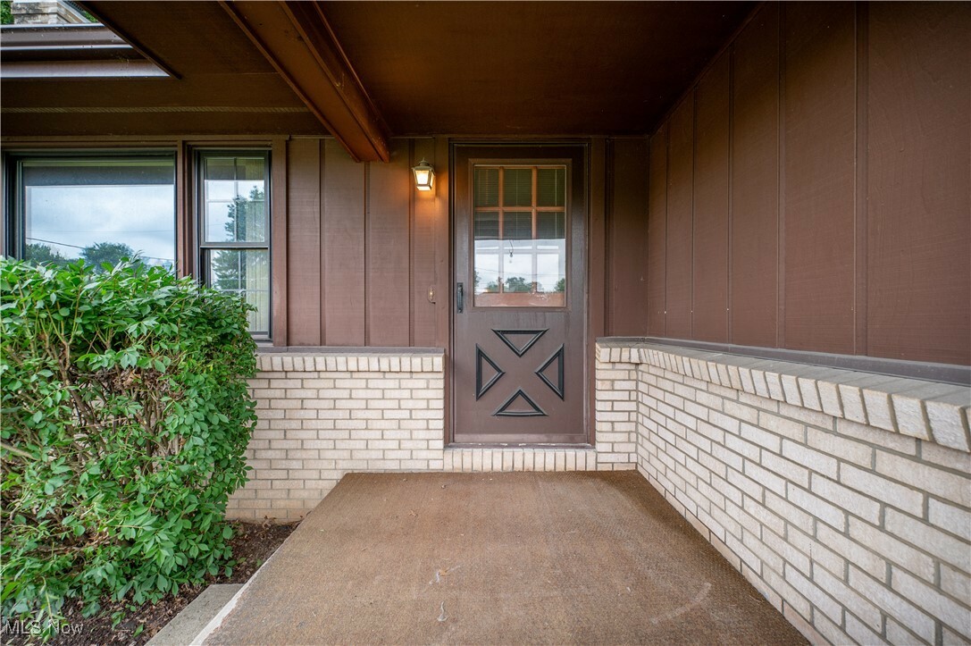Property Photo: 950 Kirwan Drive OH 44515