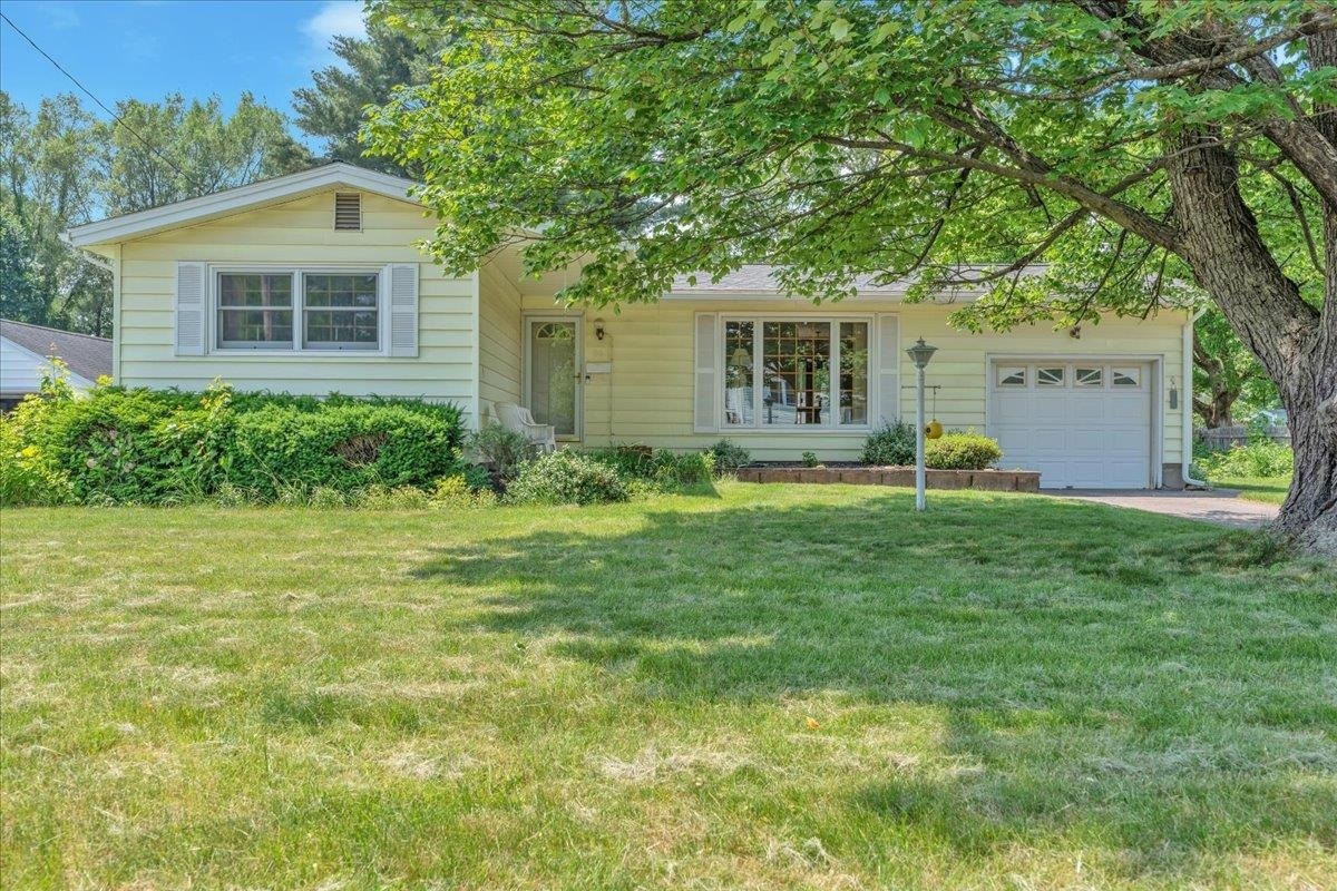 Property Photo: 90 Logwood Street VT 05403
