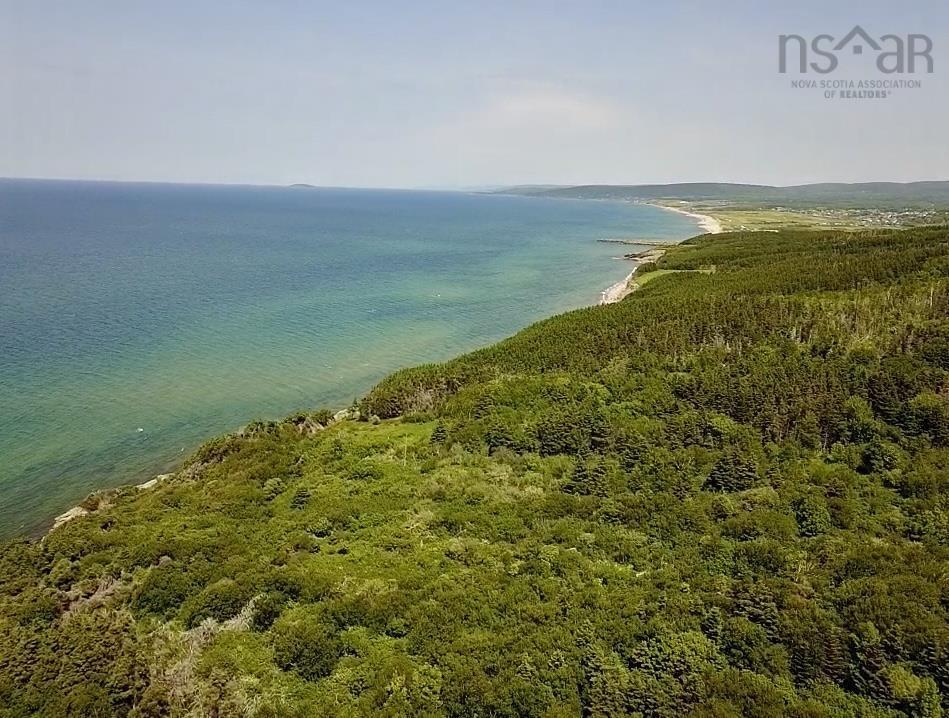 Photo de la propriété:  42 Kayparr Lane Broad Cove Banks Road  NS B0E 1N0 
