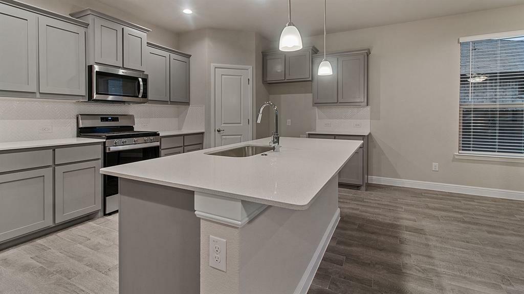 Property Photo: 145 Medina Lane TX 76078