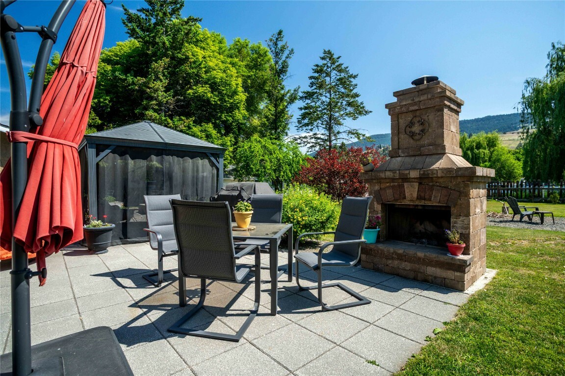 Property Photo: 11441 Reiswig Road BC V4V 1Y5