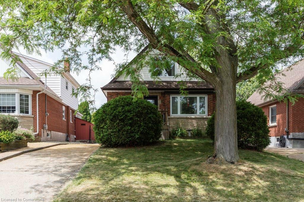 Property Photo: 14 Martin Road ON L8K 3N1