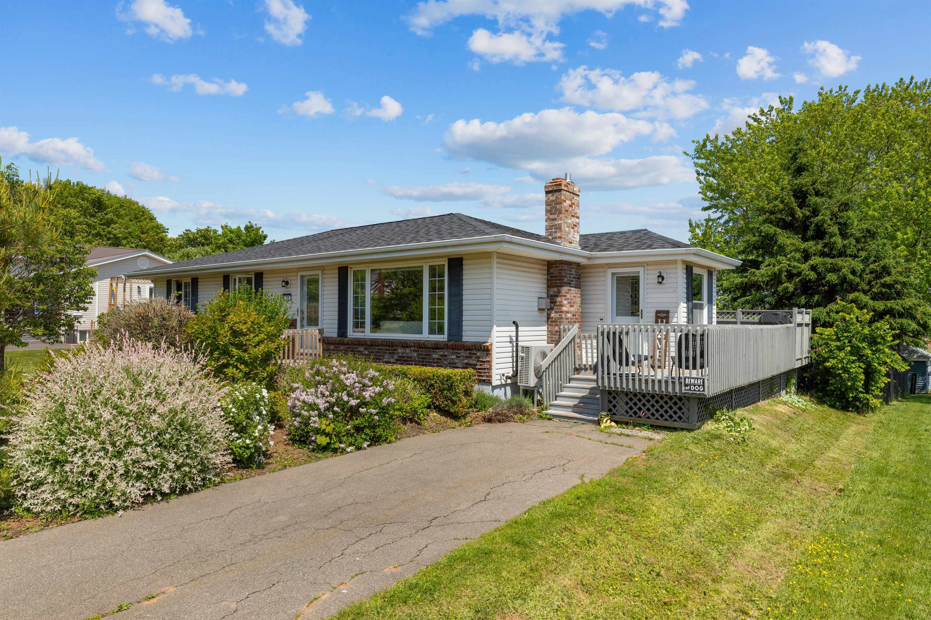 30 Maplewood Drive  Summerside PE C1N 5E6 photo