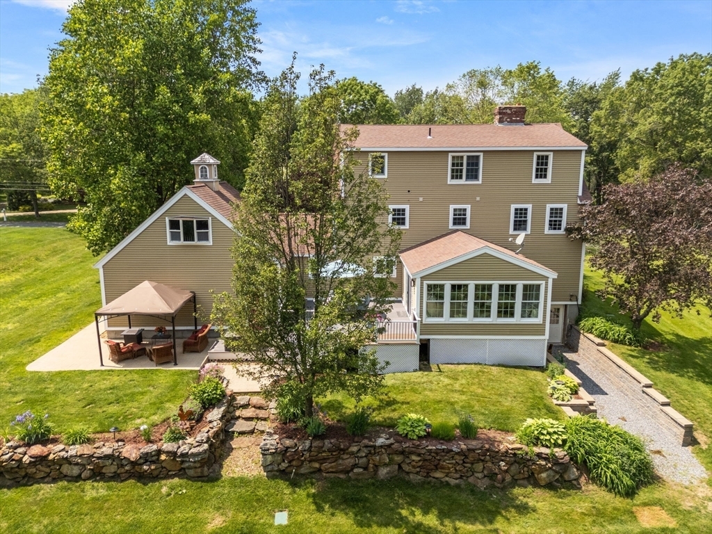 Property Photo: 5 Brigham Rd MA 01612