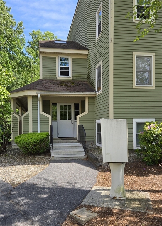 Property Photo: 153 Heritage Dr 153 MA 01588