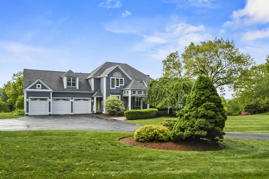 Property Photo: 52 S Nelson Rd MA 01564