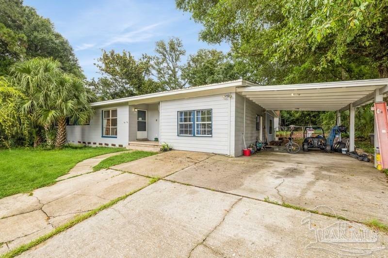 Property Photo: 861 Wynnehurst St FL 32503