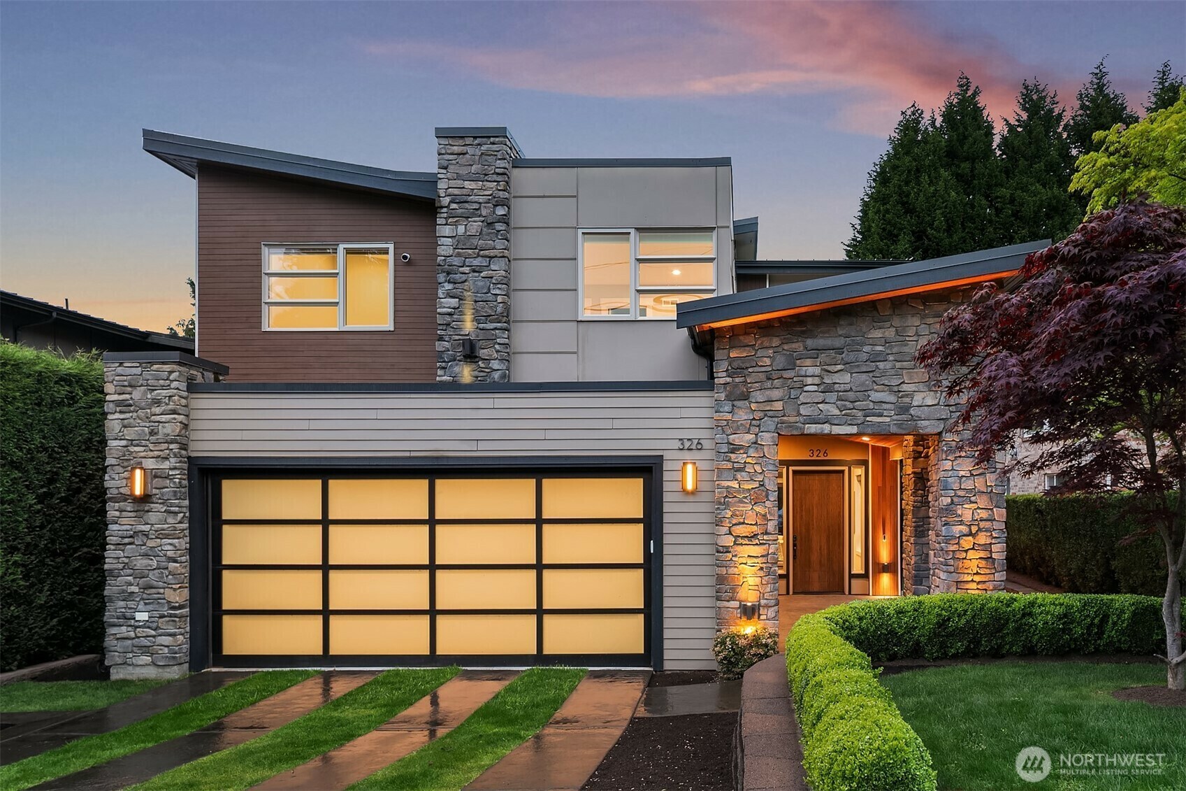 Property Photo: 326 7th Avenue S WA 98033