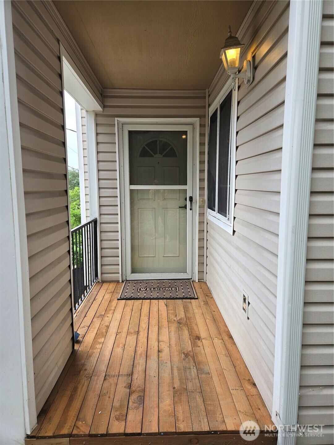 Property Photo: 3738 S Perry Street WA 98118