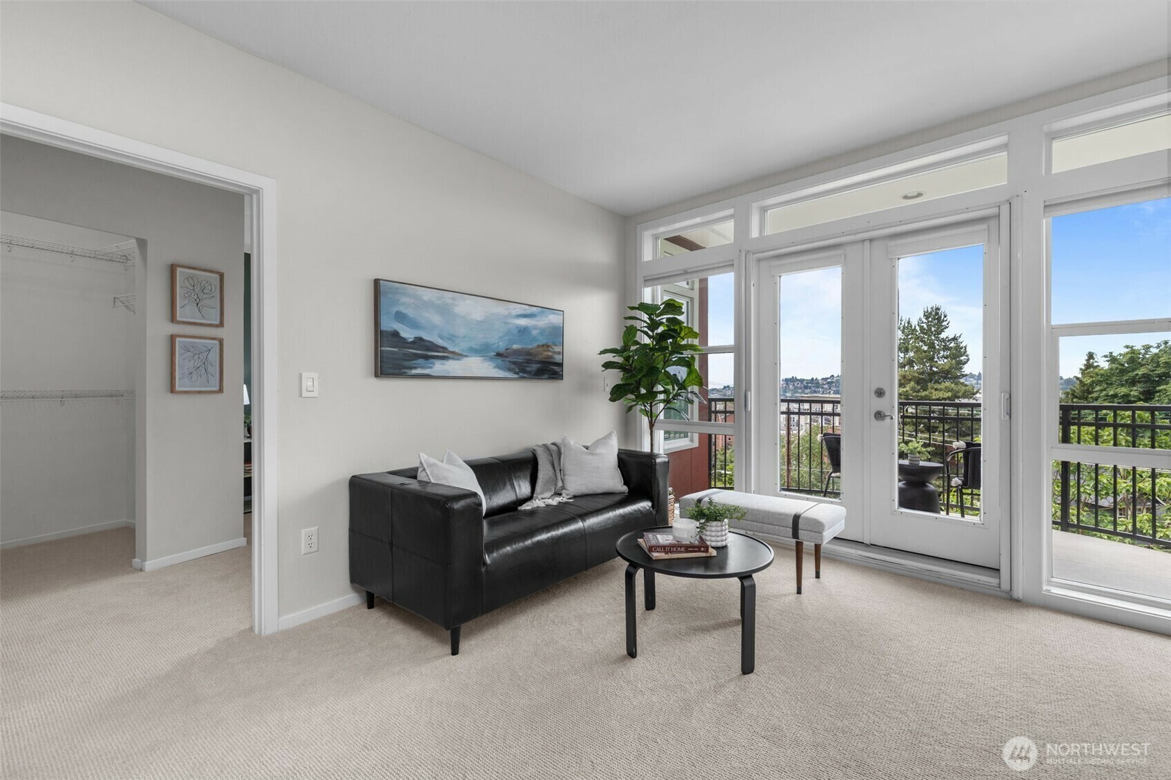 Property Photo: 232 Belmont Avenue E 503 WA 98102