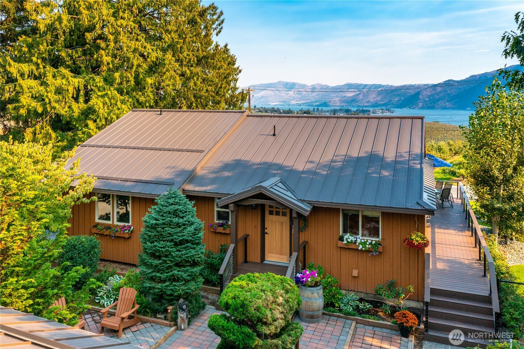 Property Photo: 29 Firenza Lane WA 98831