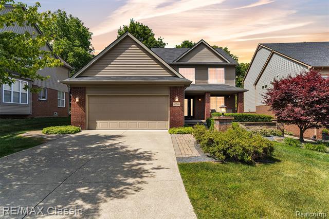 Property Photo: 50306 Cressnut Court MI 48168