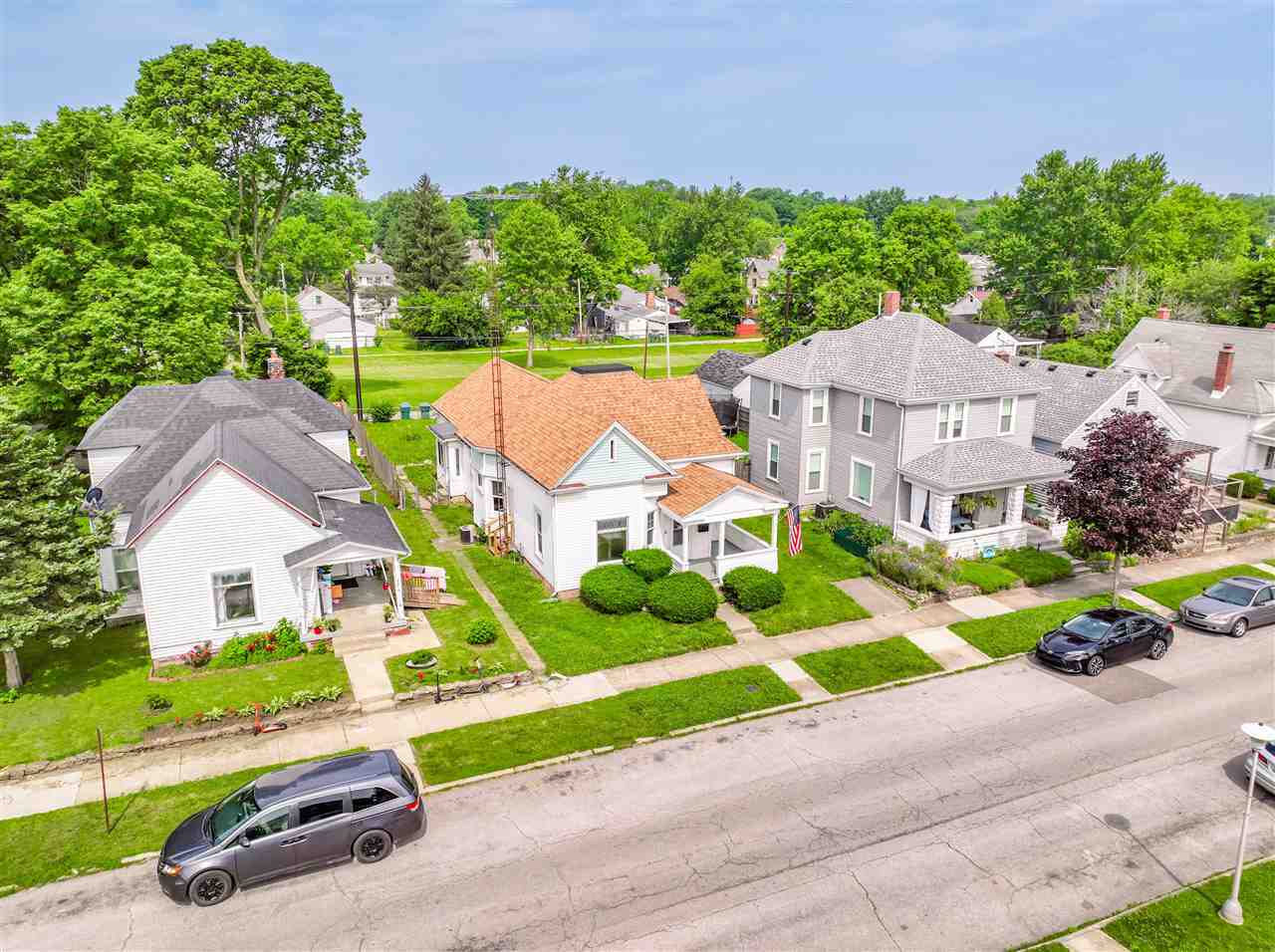 Property Photo: 432 SW 3rd Street IN 47374