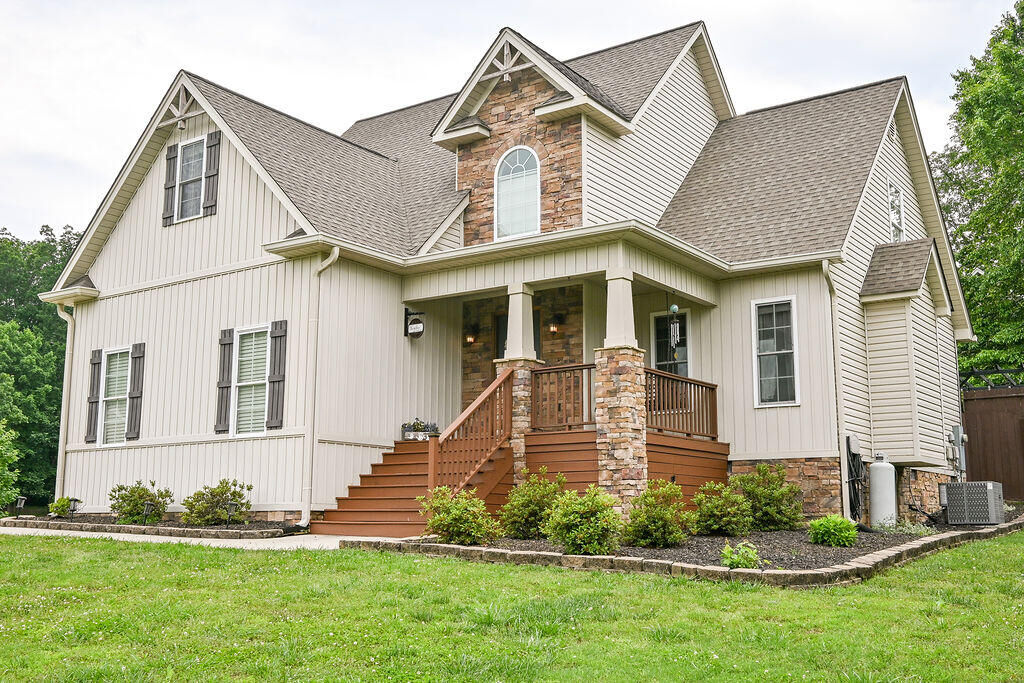 Property Photo:  244 Pebble Ridge Drive Drive SE  TN 37323 