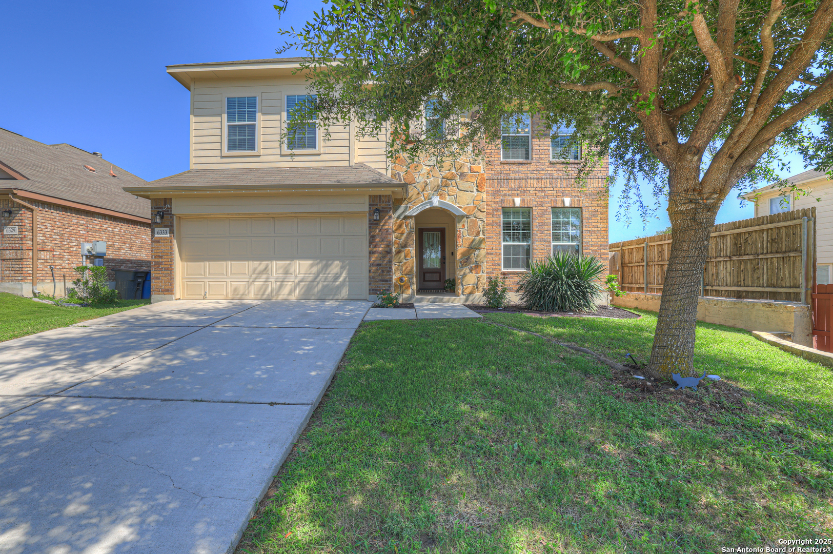 Property Photo: 6333 Iris TX 78132