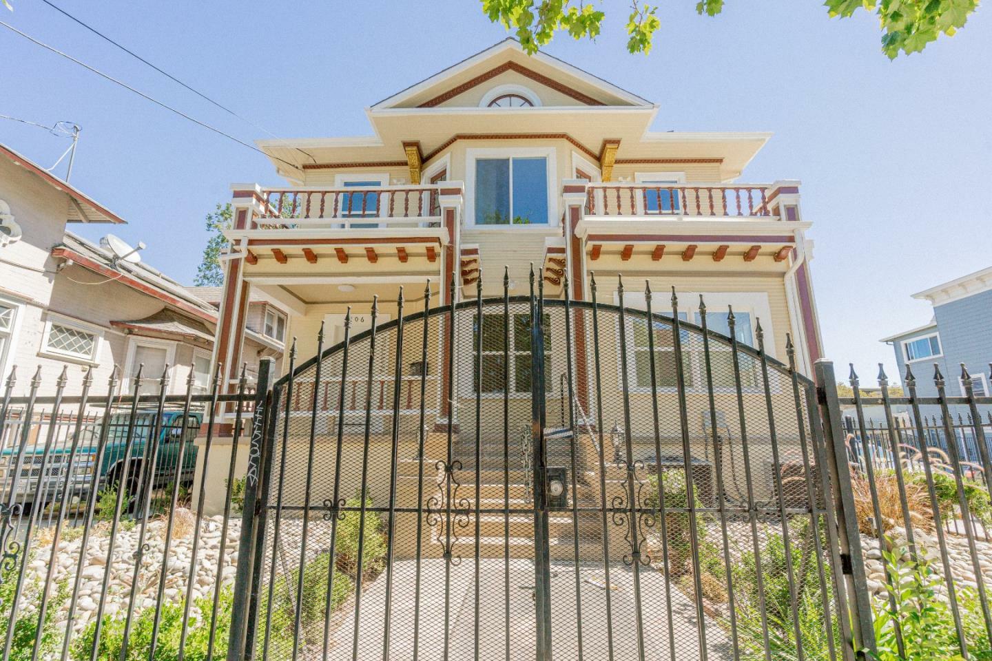 Property Photo: 106 North 5th Street CA 95112
