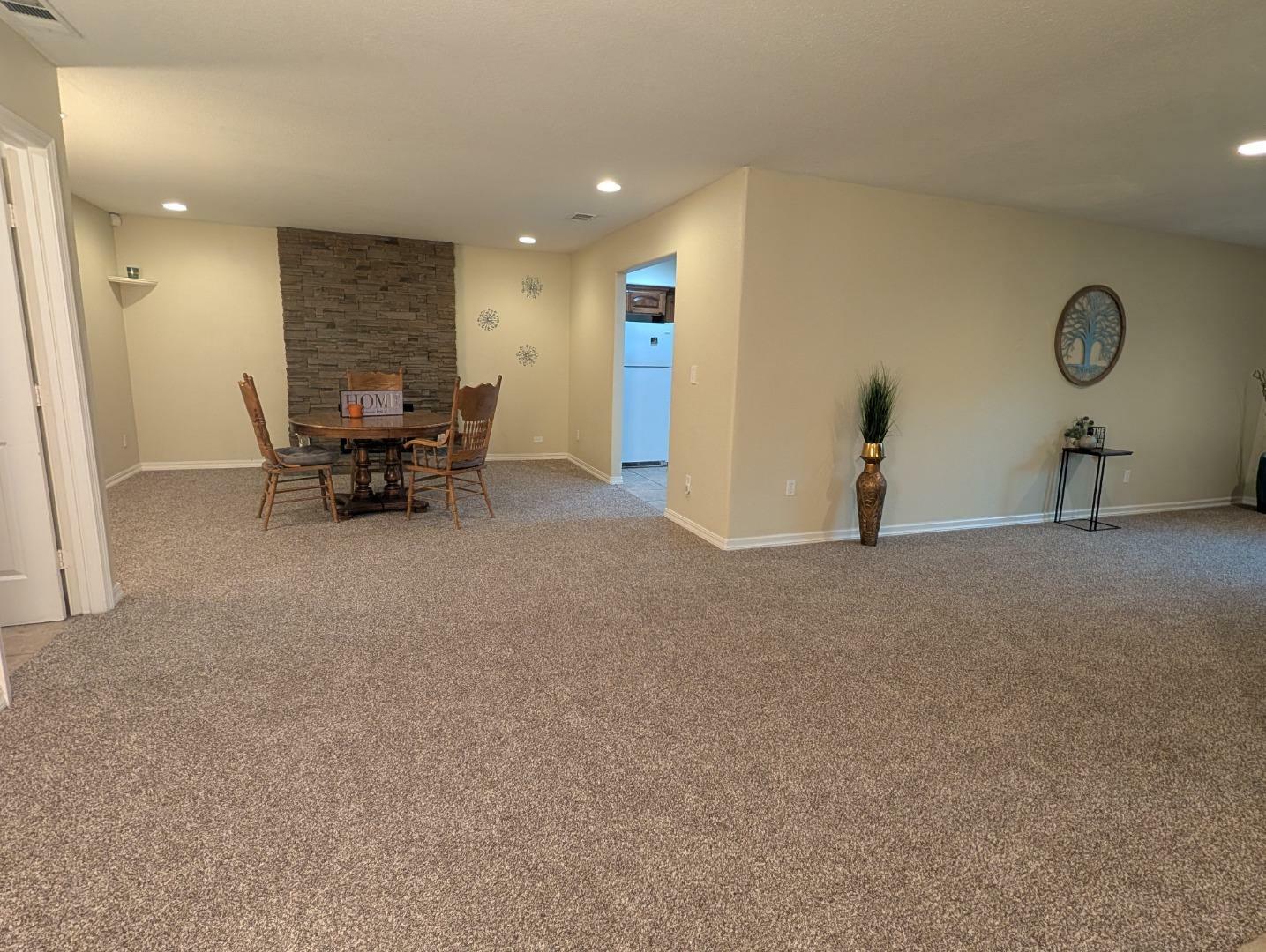 Property Photo: 3806 Round Valley Circle CA 95207