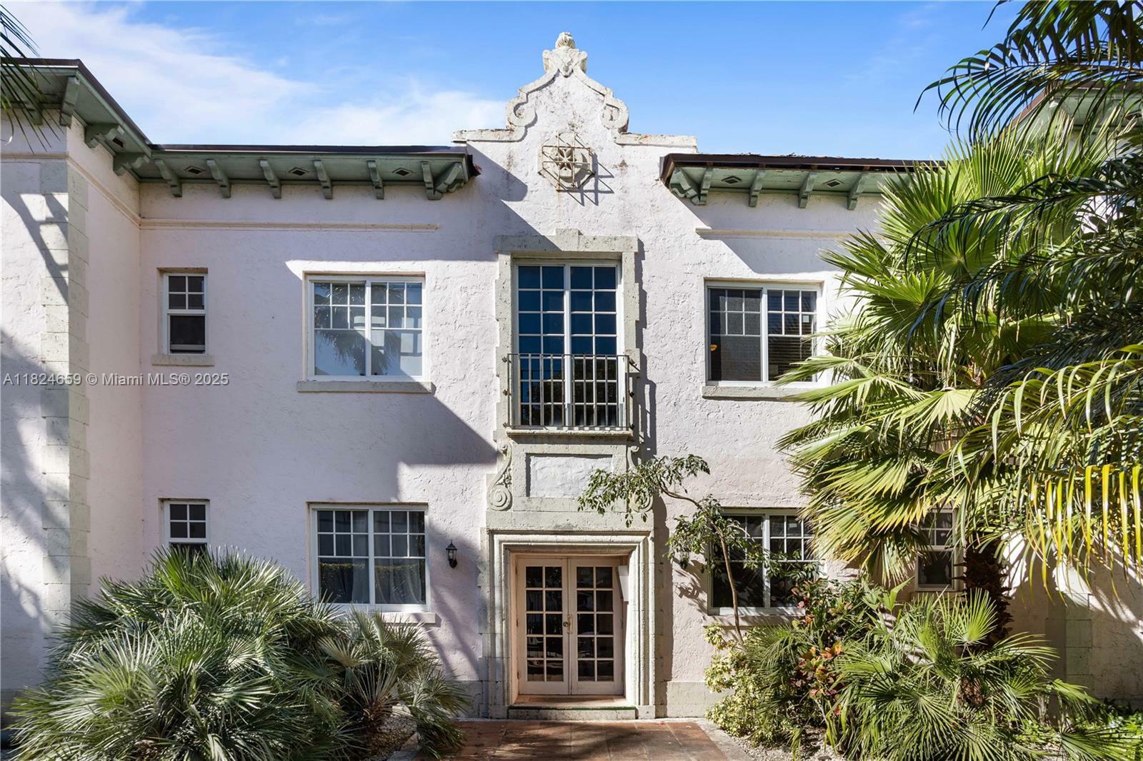 750 Pennsylvania Ave 3  Miami Beach FL 33139 photo