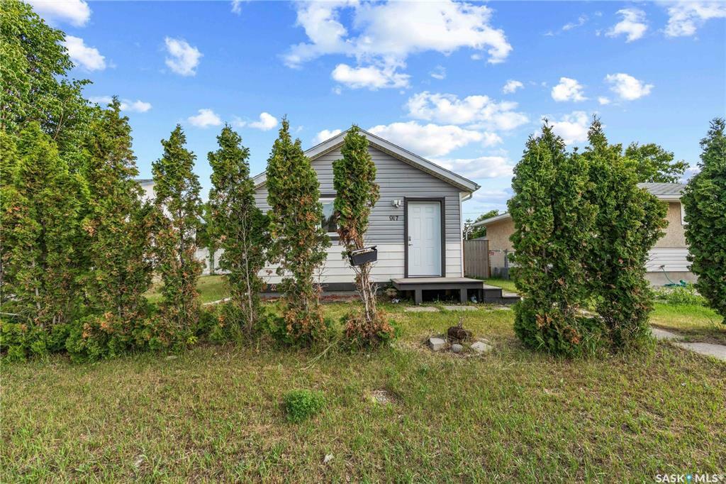 Photo de la propriété: 917 Dewdney Avenue E SK S4N 0C7