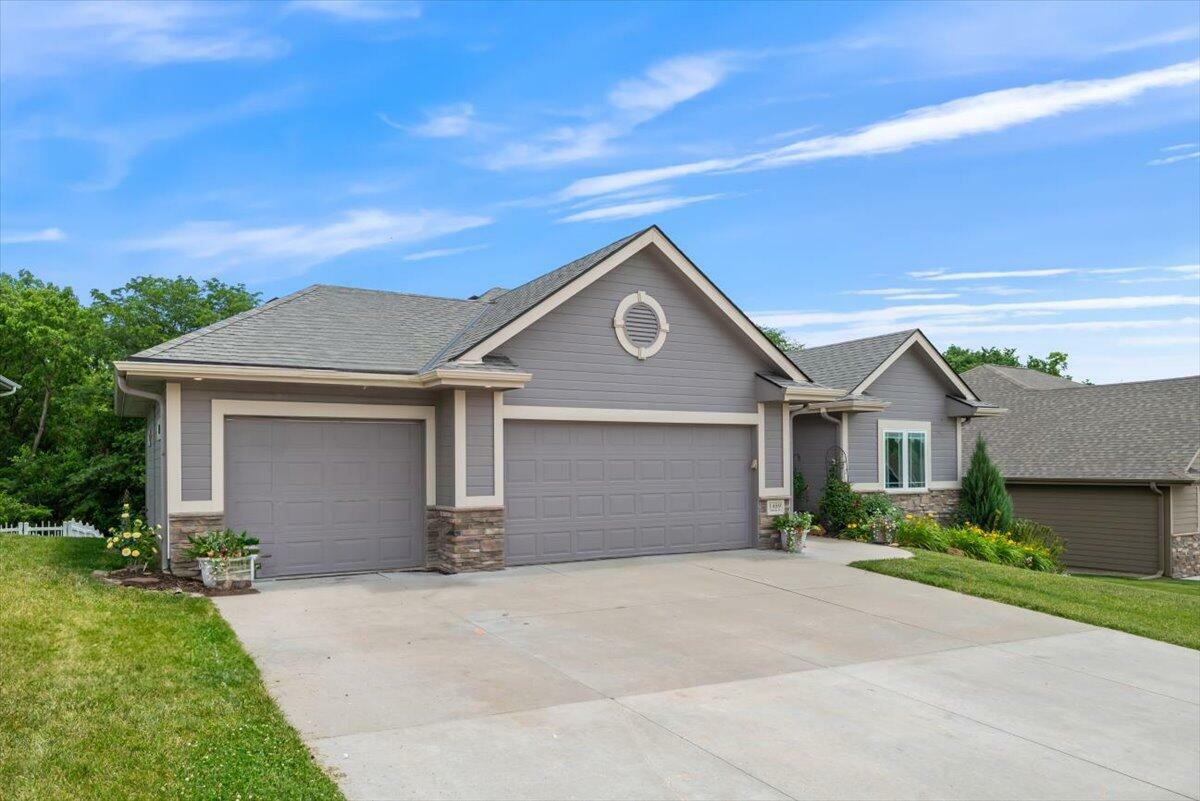 Property Photo:  1489 Abercorn Drive  IA 51503 
