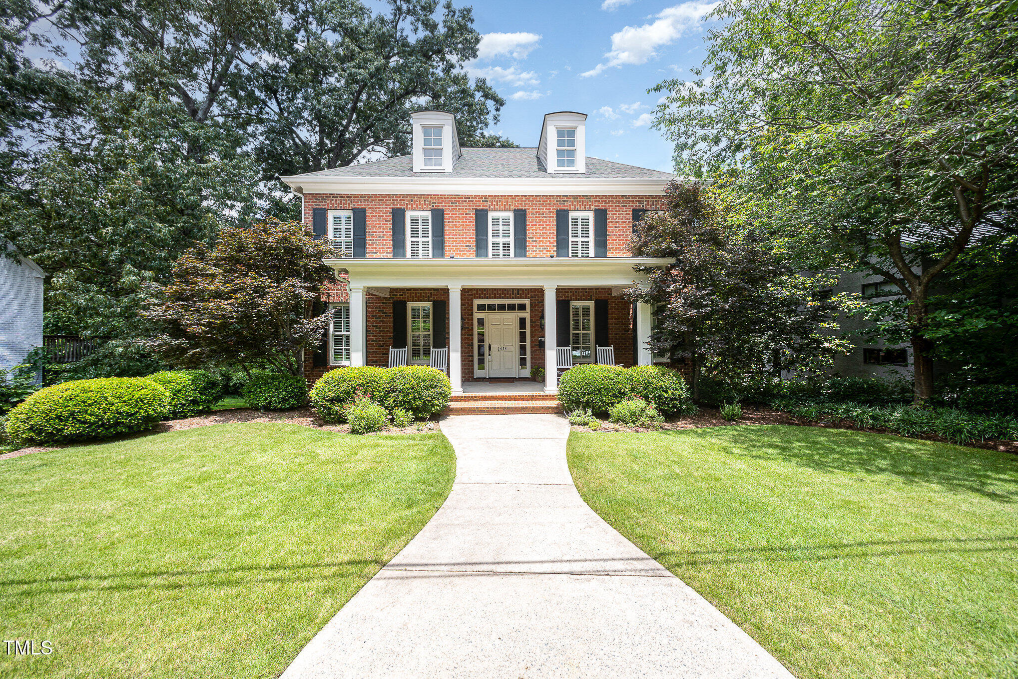 Property Photo: 1414 Park Drive NC 27605